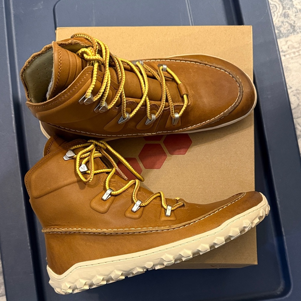 Vivobarefoot Boot